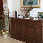 לינה וארוחת בוקר Silvana *